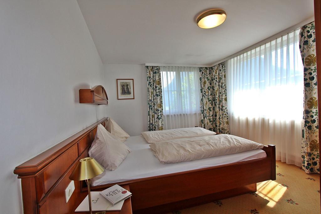 Landhotel Post Ebensee Am Traunsee ***S ภายนอก รูปภาพ