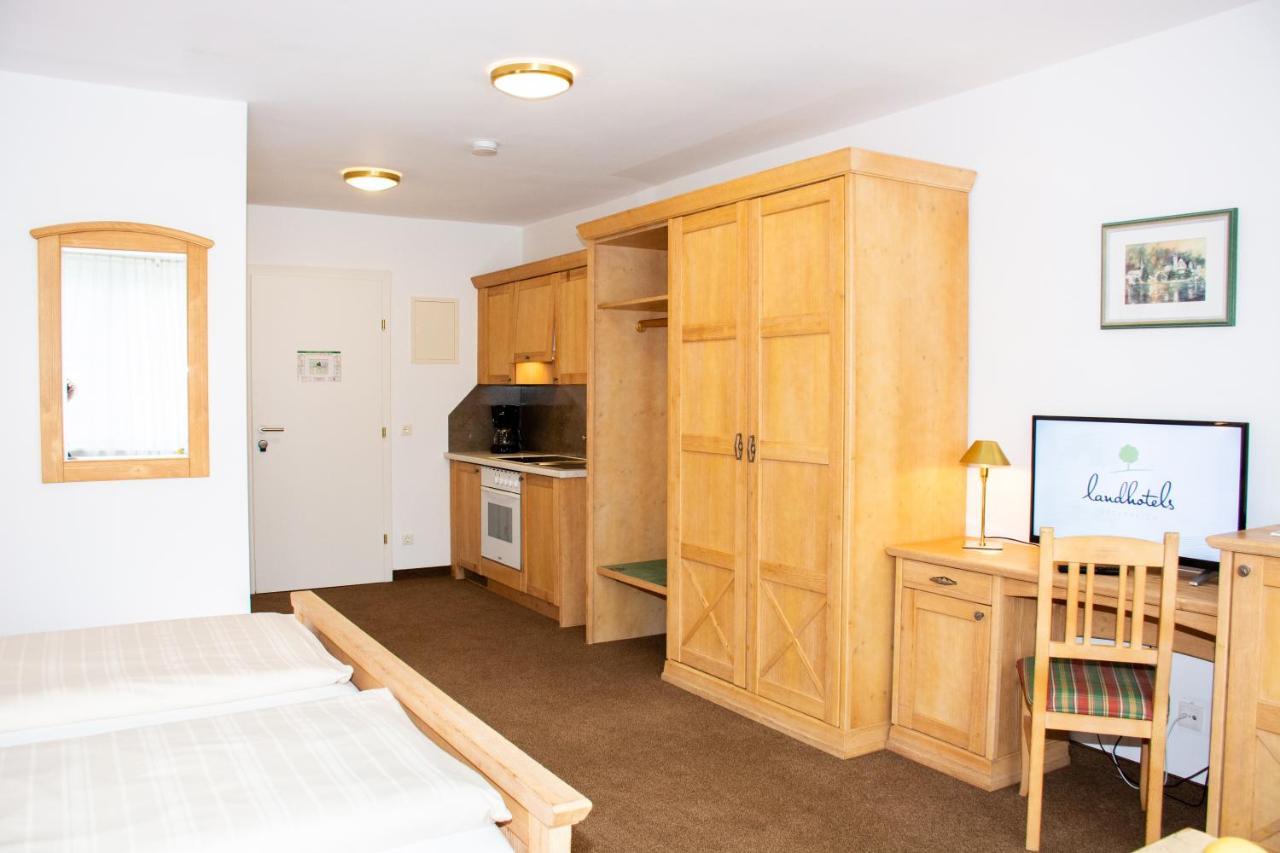 Landhotel Post Ebensee Am Traunsee ***S ภายนอก รูปภาพ
